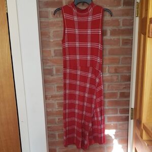 Sleeveless Red Plaid Maxi Dress with High Neck